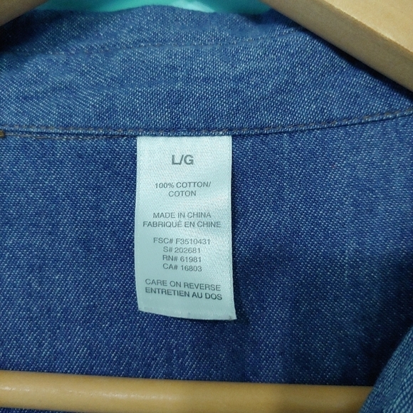 Shirt Dress Size Large - Picture 4 of 10